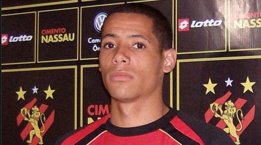 Sport apresenta meia Isael como novo reforço Reprodução, site oficial do Sport/ Sport apresenta meia Isael como novo reforço Reprodução, site oficial do Sport/
