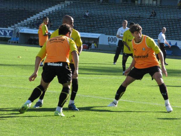 Tcheco acha complicado enfrentar equipes na zona de rebaixamento Vinicius Rebello/