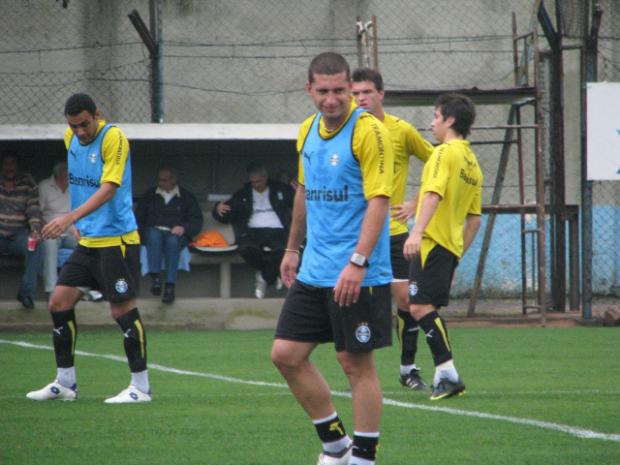 Rochemback afirma que atua nos treinos como se fosse um jogo Vinicius Rebello / 