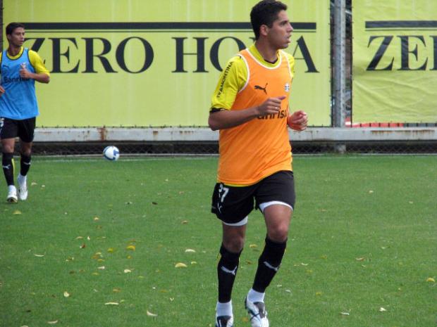 Willian Magrão ficará no banco de reservas contra o Cruzeiro Vinicius Rebello/ Willian Magrão ficará no banco de reservas contra o Cruzeiro Vinicius Rebello/