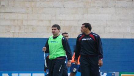 Duda admite pressão para contratar Luís Carlos Goiano Divulgação, site oficial do Barueri / Duda admite pressão para contratar Luís Carlos Goiano Divulgação, site oficial do Barueri /