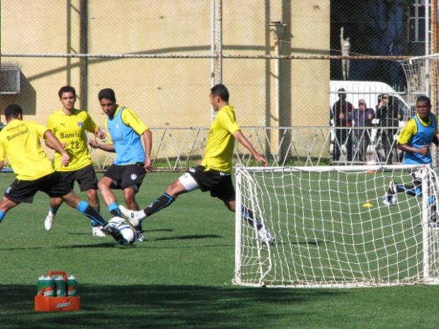 Minigoleiras são a novidade no recreativo do Grêmio Divulgação/