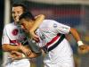 Washington aproveita o descuido da defesa colorada e abre o placar no Morumbi.  São Paulo 1x0 Inter