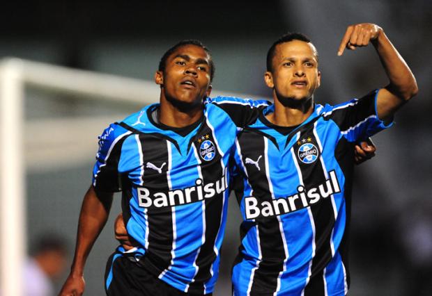 Grêmio supera dificuldades e bate o Avaí no Olímpico Diego Vara/ Grêmio supera dificuldades e bate o Avaí no Olímpico Diego Vara/