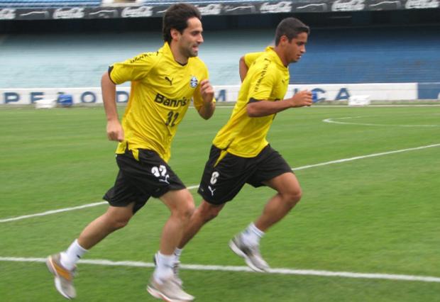 Jonas só permanece no Grêmio em 2010 se renovar contrato Tatiana Lopes/ Jonas só permanece no Grêmio em 2010 se renovar contrato Tatiana Lopes/