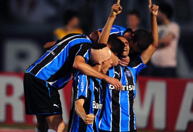 Grêmio volta aos treinos na tarde desta quinta Valdir Friolin/