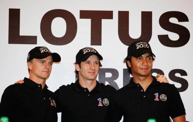 Lotus coloca o carro na pista pela primeira vez nesta terça Mark Baker, AP/