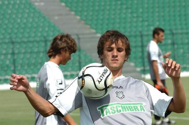 Proprietário da Brazil Soccer fala sobre aquisições de Lucas e Roberto Firmino, do Figueirense Ricardo Duarte/