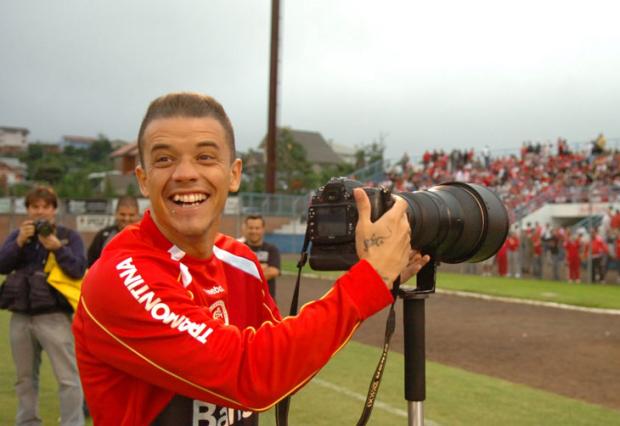 D'Alessandro não tem previsão de alta Valdir Friolin/ D'Alessandro não tem previsão de alta Valdir Friolin/