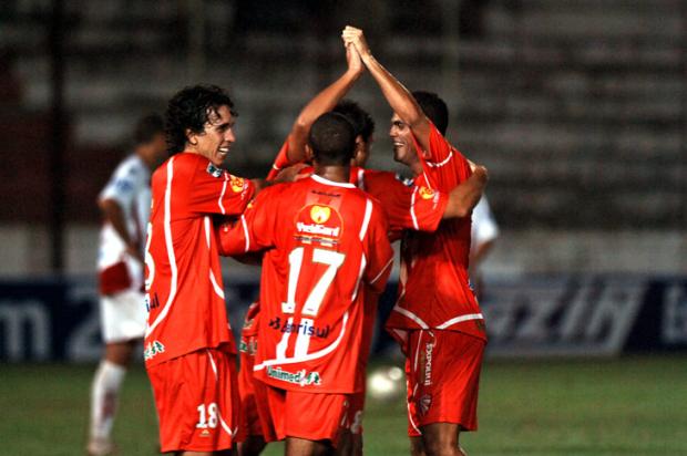 Gauchão 2010: o campeonato das goleadas Charles Guerra/
