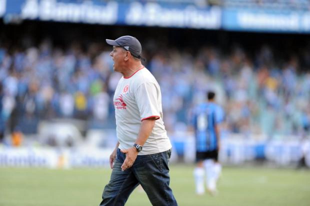 Inter-SM tem três dúvidas para enfrentar o Grêmio Mauro Vieira/