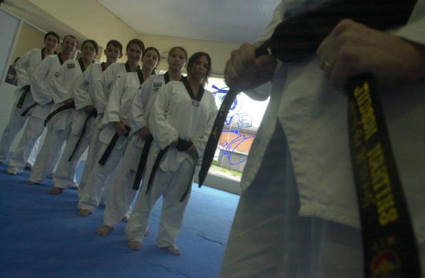 Benefícios das artes marciais atraem cada vez mais mulheres Charles Guerra/Agência RBS