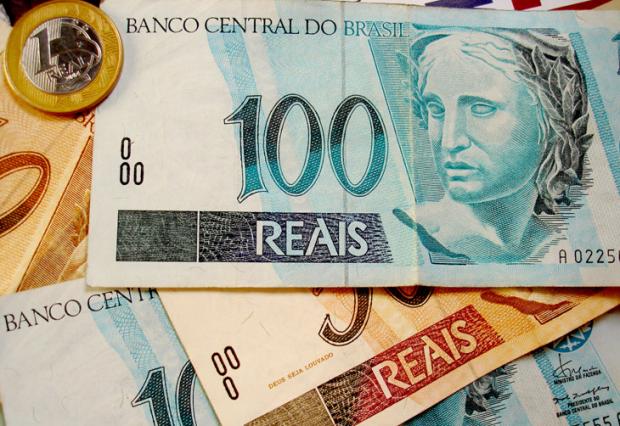 Estudo comprova que dinheiro não traz felicidade, mas status sim Zeafonso/SXC/