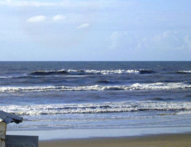 Ondas com séries de 0,5m no litoral do RS e SC Ki Fornari / Ondas com séries de 0,5m no litoral do RS e SC Ki Fornari /