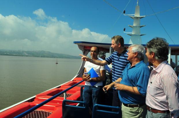Visita técnica avalia revitalização da orla do Guaíba para a Copa de 2014 Fernando Gomes/