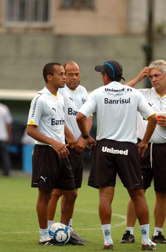 Grêmio planeja trabalhos especiais durante a Copa do Mundo Valdir Friolin/ Grêmio planeja trabalhos especiais durante a Copa do Mundo Valdir Friolin/