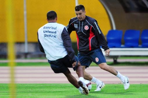 Suposto calção azul do Inter causa polêmica Alexandre Lops, Divulgação / 