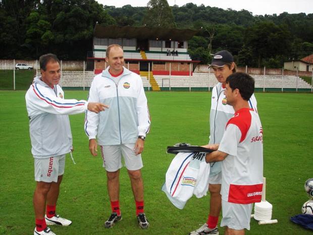 Dal Pozzo projeta reação diante do Inter: "Segundo turno começa agora" Carlos Alberto Jung /