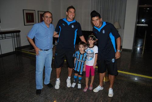Gremistas visitam jogadores em Sorocaba Divulgação, Grêmio / Gremistas visitam jogadores em Sorocaba Divulgação, Grêmio /