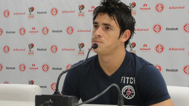 Giuliano constata evolução no Inter após duas vitórias Eduardo Cecconi /clicRBS Giuliano constata evolução no Inter após duas vitórias Eduardo Cecconi /clicRBS