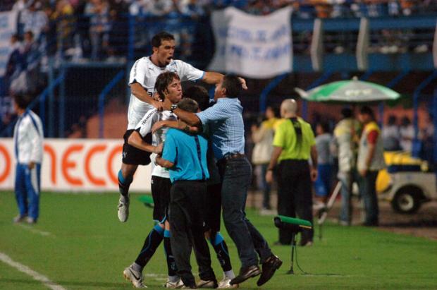 Grêmio perde para Avaí, mas avança às quartas da Copa do Brasil Ricardo Duarte /clicRBS