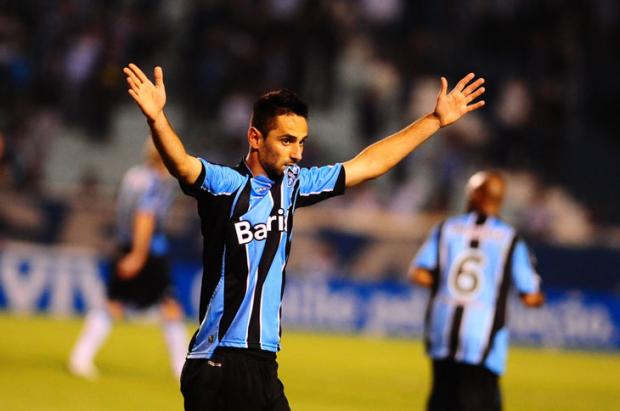 Grêmio vence Avaí por 3 a 0 no Estádio Olímpico Valdir Friolin / Grêmio vence Avaí por 3 a 0 no Estádio Olímpico Valdir Friolin /