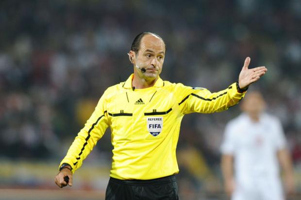 Carlos Simon será o árbitro do Gre-Nal 383 Paul Ellis, AFP/