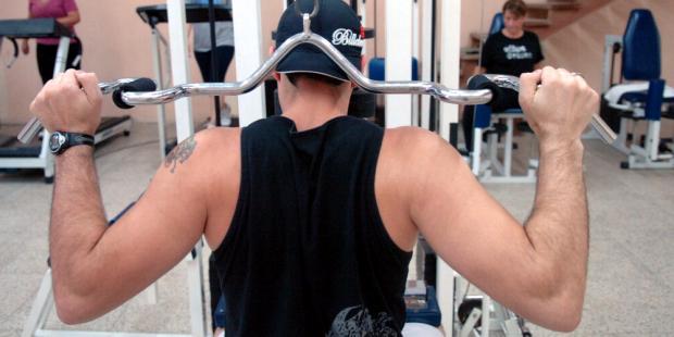 Hábito seguro: 10 dicas para evitar lesões durante os exercícios físicos Adriana Franciosi/ Hábito seguro: 10 dicas para evitar lesões durante os exercícios físicos Adriana Franciosi/