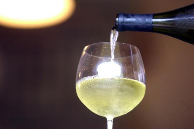 Com parcimônia Estudo aponta que consumo moderado de álcool pode trazer ...